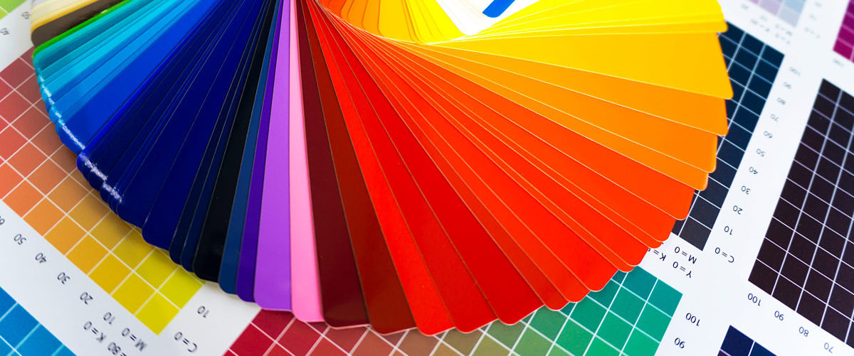 روانشناسی رنگ ها در طراحی کارت ویزیت